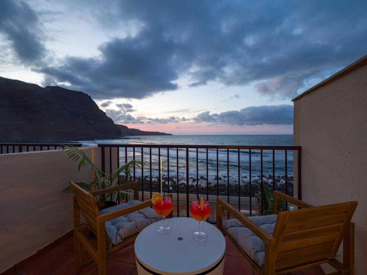 Giraud II - Secluded Beachfront Duplex Santa Maria de Guia de Gran Canaria Eksteriør bilde